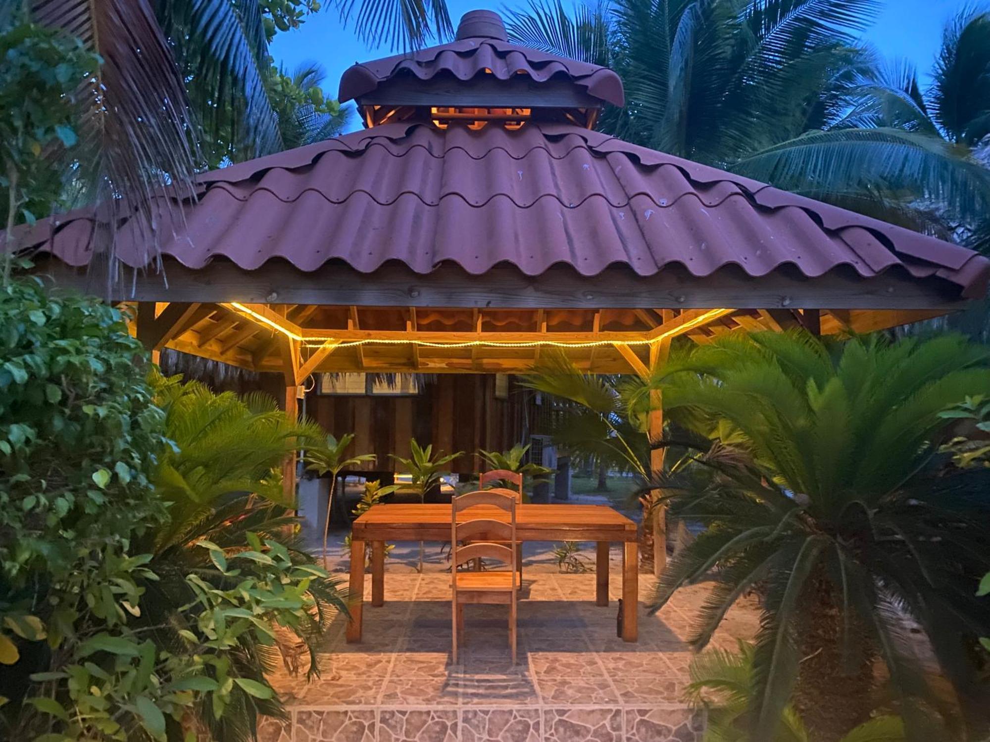 St. George'S Caye Resort Белиз-Сити Экстерьер фото