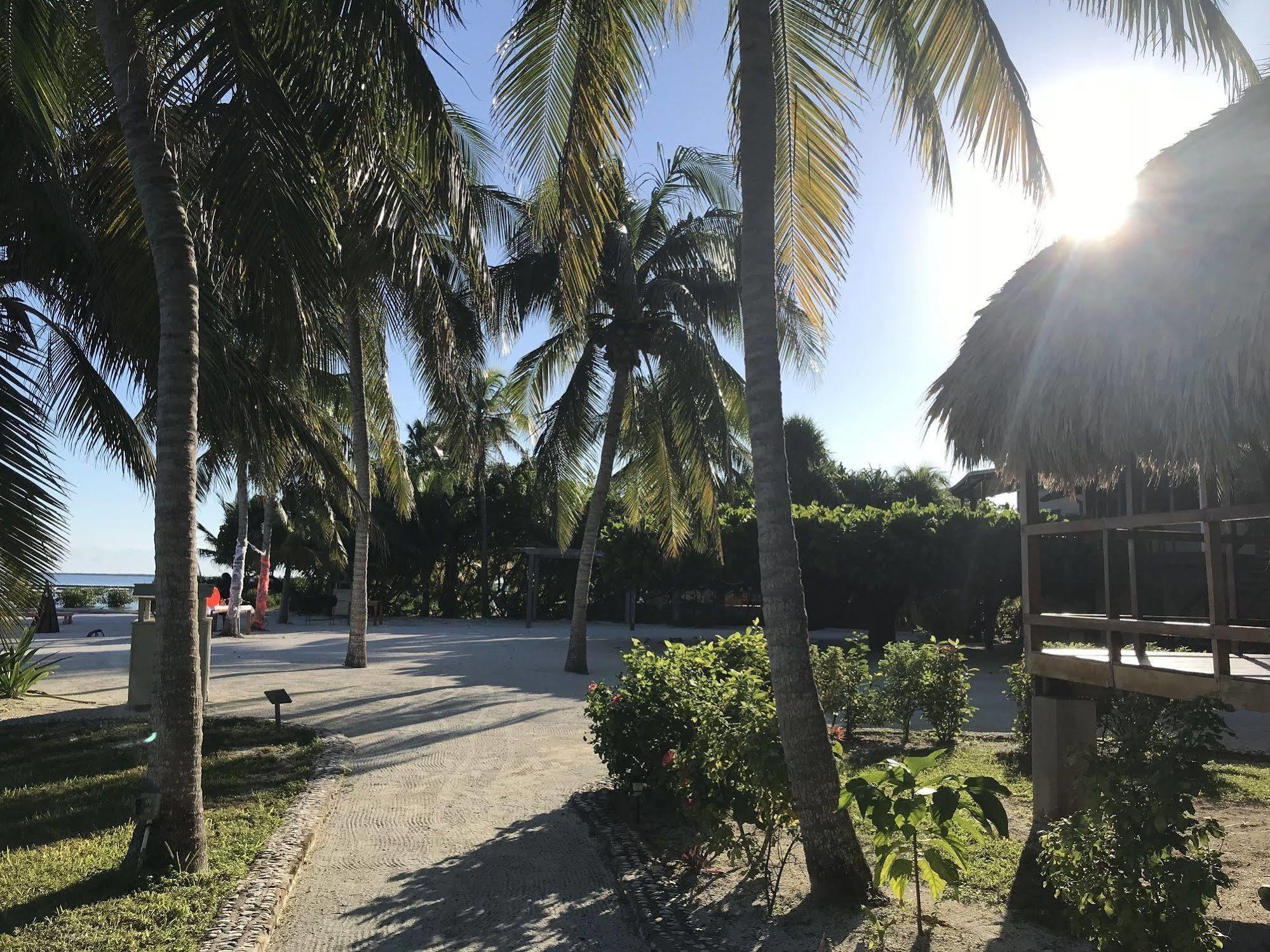 St. George'S Caye Resort Белиз-Сити Экстерьер фото